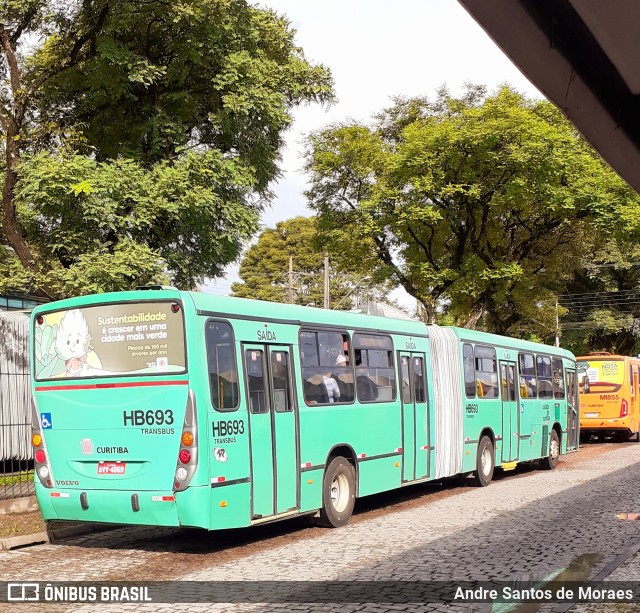 Auto Viação Redentor HB693 na cidade de Curitiba, Paraná, Brasil, por Andre Santos de Moraes. ID da foto: 11129145.