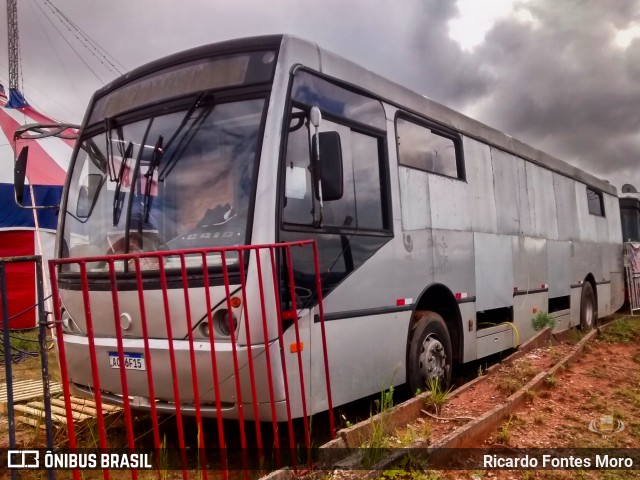 Motorhomes 6F15 na cidade de Colombo, Paraná, Brasil, por Ricardo Fontes Moro. Número da foto: #11086158.