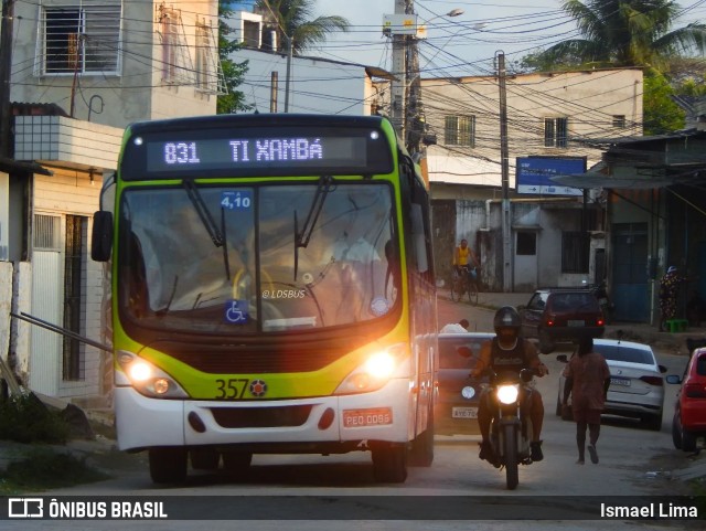 Rodoviária Caxangá 357 na cidade de Olinda, Pernambuco, Brasil, por Ismael Lima. ID da foto: 11085984.