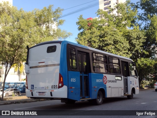 Sistema Complementar de Recife 025 na cidade de Recife, Pernambuco, Brasil, por Igor Felipe. Número da foto: #11086433.