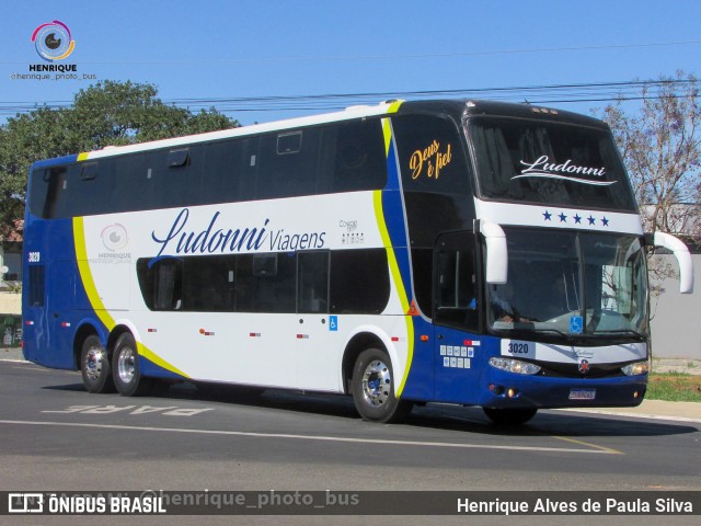 Ludonni Turismo 3020 na cidade de Holambra, São Paulo, Brasil, por Henrique Alves de Paula Silva. ID da foto: 11130731.