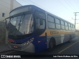 Escolares 7911 na cidade de Mucuri, Bahia, Brasil, por Luiz Otavio Matheus da Silva. Número da foto: #11131723.