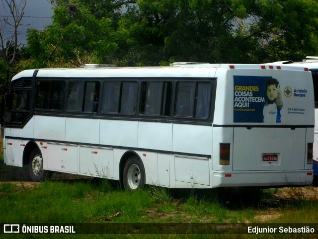 Ônibus Particulares 9755 na cidade de Paudalho, Pernambuco, Brasil, por Edjunior Sebastião. ID da foto: 11132529.