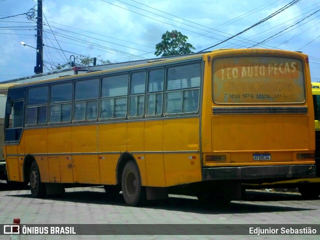 Ônibus Particulares 8434 na cidade de Carpina, Pernambuco, Brasil, por Edjunior Sebastião. ID da foto: 11133868.