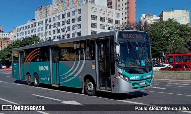 Expresso Luziense > Territorial Com. Part. e Empreendimentos 30690 na cidade de Belo Horizonte, Minas Gerais, Brasil, por Paulo Alexandre da Silva. ID da foto: 11133771.