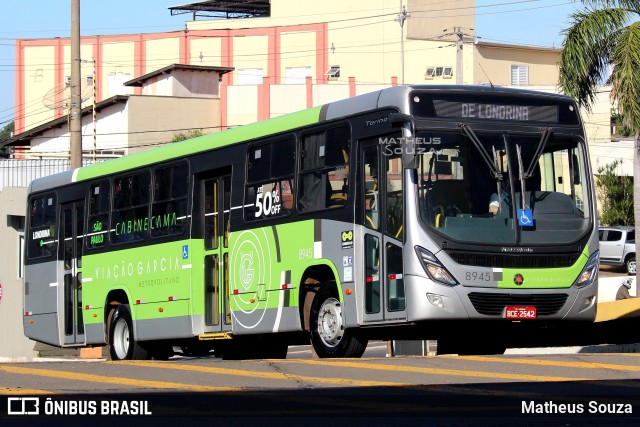 Viação Garcia 8945 na cidade de Londrina, Paraná, Brasil, por Matheus Souza. Número da foto: #11132478.