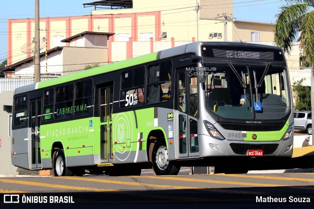 Viação Garcia 8945 na cidade de Londrina, Paraná, Brasil, por Matheus Souza. ID da foto: 11132478.