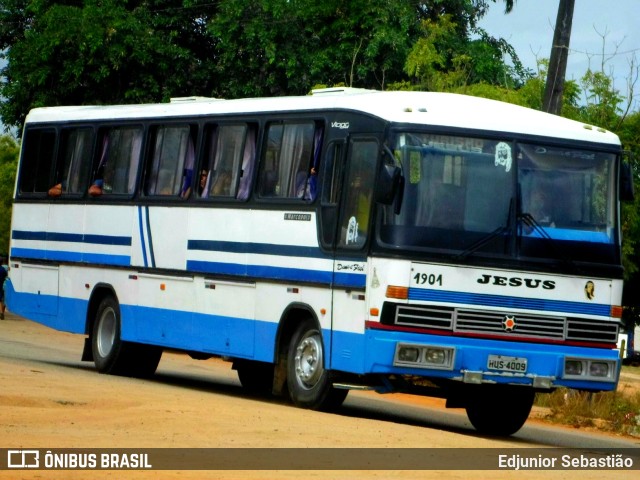 Ônibus Particulares 1901 na cidade de Paudalho, Pernambuco, Brasil, por Edjunior Sebastião. Número da foto: #11132533.