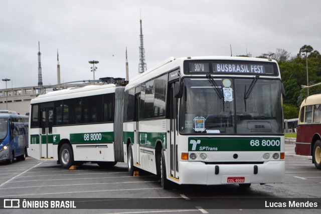 SPTrans - São Paulo Transporte 68 8000 na cidade de São Paulo, São Paulo, Brasil, por Lucas Mendes. ID da foto: 11136346.