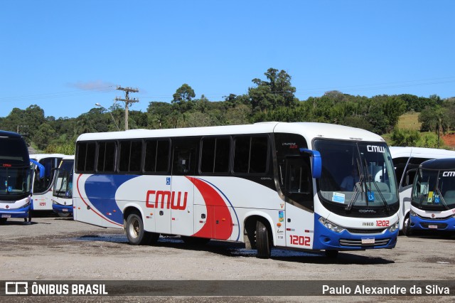 CMW Transportes 1202 na cidade de Bragança Paulista, São Paulo, Brasil, por Paulo Alexandre da Silva. ID da foto: 11137260.