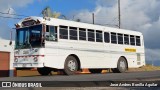 Autobuses sin identificación - Costa Rica  na cidade de Paraíso, Paraíso, Cartago, Costa Rica, por Jose Andres Bonilla Aguilar. Número da foto: #11135374.