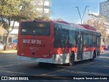 Metbus 1466 na cidade de Providencia, Santiago, Metropolitana de Santiago, Chile, por Benjamín Tomás Lazo Acuña. Número da foto: #11139733.