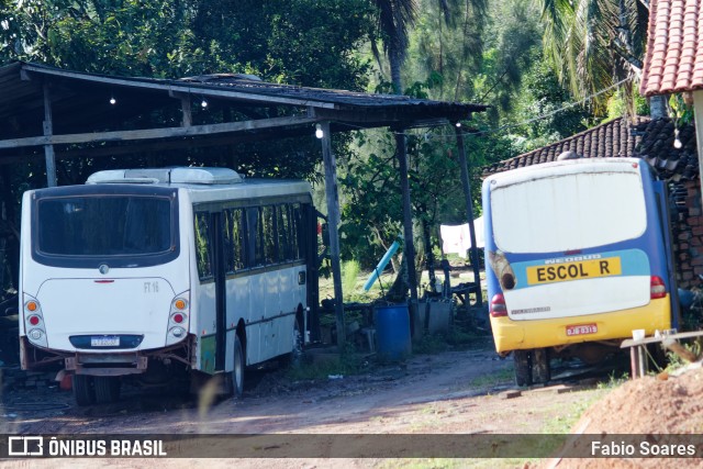 Ônibus Particulares 8319 na cidade de Moju, Pará, Brasil, por Fabio Soares. ID da foto: 11141493.