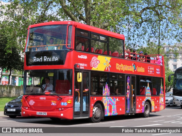 Stagecoach 15015 na cidade de London, Greater London, Inglaterra, por Fábio Takahashi Tanniguchi. ID da foto: 11142879.