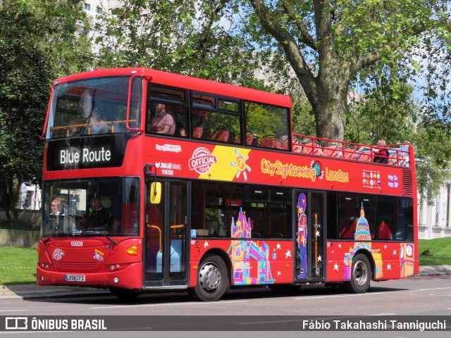 Stagecoach 15028 na cidade de London, Greater London, Inglaterra, por Fábio Takahashi Tanniguchi. ID da foto: 11142894.