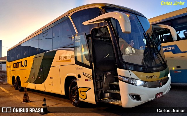 Empresa Gontijo de Transportes 19490 na cidade de Goiânia, Goiás, Brasil, por Carlos Júnior. Número da foto: #11143599.