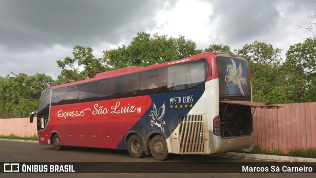 Expresso São Luiz 7300 na cidade de Brasília, Distrito Federal, Brasil, por Marcos Sá Carneiro. Número da foto: #11143417.