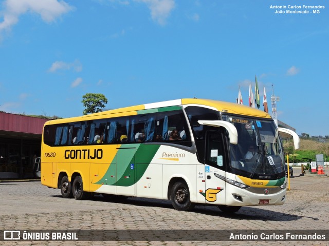 Empresa Gontijo de Transportes 19580 na cidade de João Monlevade, Minas Gerais, Brasil, por Antonio Carlos Fernandes. ID da foto: 11144094.