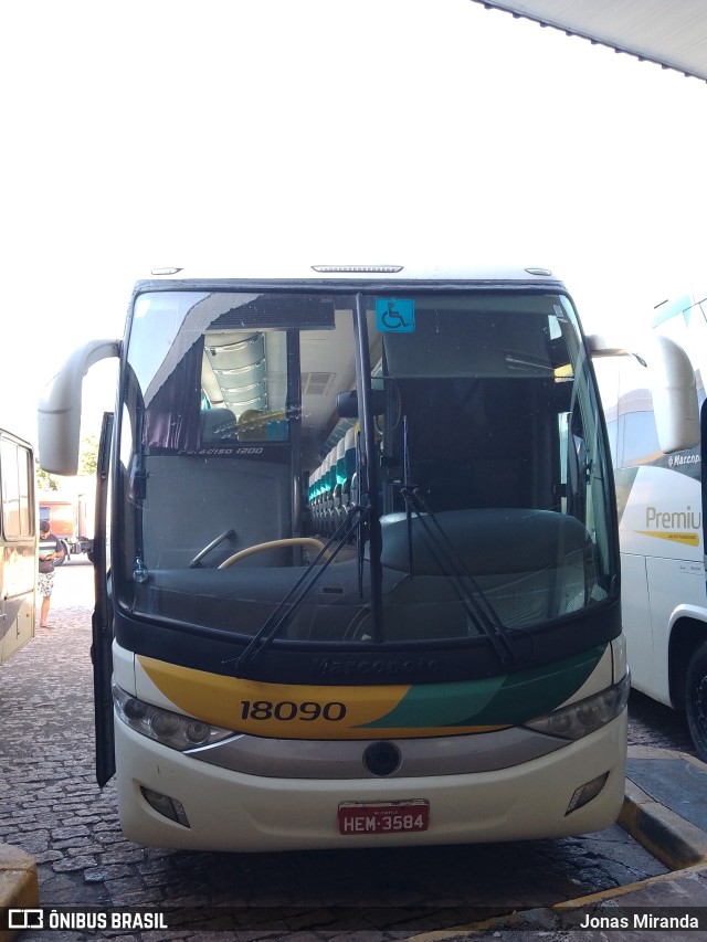 Empresa Gontijo de Transportes 18090 na cidade de Ribeirão Preto, São Paulo, Brasil, por Jonas Miranda. ID da foto: 11146429.