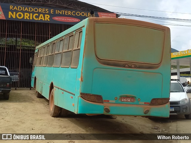 Ônibus Particulares GVQ5611 na cidade de Governador Valadares, Minas Gerais, Brasil, por Wilton Roberto. Número da foto: #11146042.
