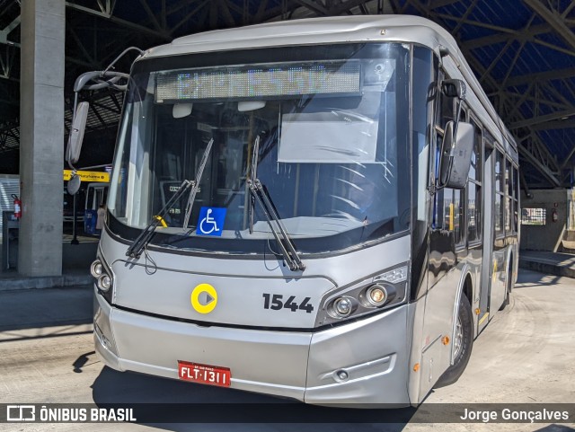 Lirabus 1544 na cidade de São Paulo, São Paulo, Brasil, por Jorge Gonçalves. Número da foto: #11145995.