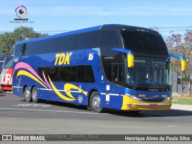TDK – Transportes Dallabrida e Kurtz 2020 na cidade de Holambra, São Paulo, Brasil, por Henrique Alves de Paula Silva. Número da foto: #11146766.