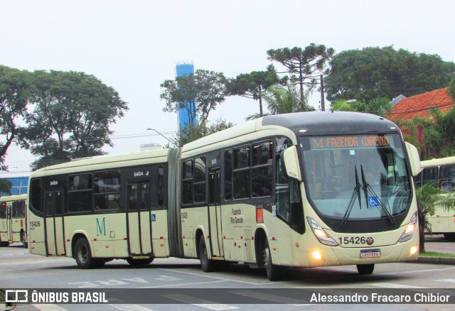 Leblon Transporte de Passageiros 15426 na cidade de Curitiba, Paraná, Brasil, por Alessandro Fracaro Chibior. ID da foto: 11146590.