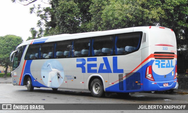 Real Transporte e Turismo 30501 na cidade de Carazinho, Rio Grande do Sul, Brasil, por JGILBERTO KNIPHOFF. Número da foto: #11145785.