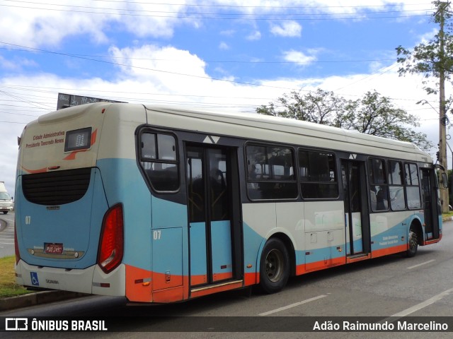 Auto Omnibus Floramar 07 na cidade de Belo Horizonte, Minas Gerais, Brasil, por Adão Raimundo Marcelino. ID da foto: 11151175.