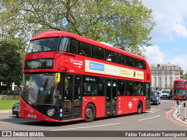 London United LT130 na cidade de London, Greater London, Inglaterra, por Fábio Takahashi Tanniguchi. Número da foto: #11150681.