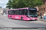 Trentbarton 105 na cidade de Derby, Derbyshire, Inglaterra, por Donald Hudson. Número da foto: #11152313.