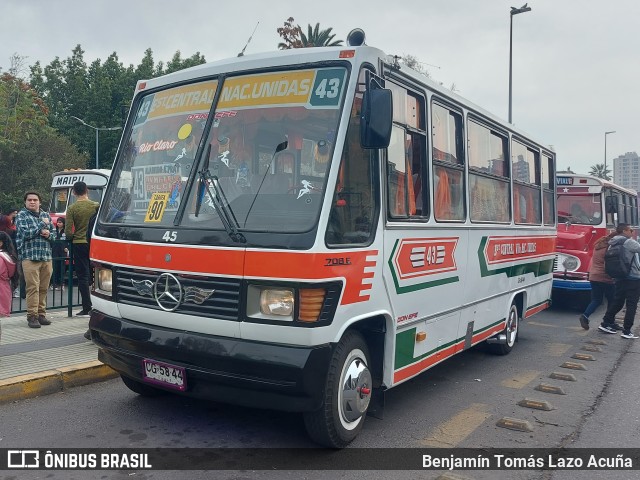 Ônibus Particulares Don Efe na cidade de Quinta Normal, Santiago, Metropolitana de Santiago, Chile, por Benjamín Tomás Lazo Acuña. ID da foto: 11153928.