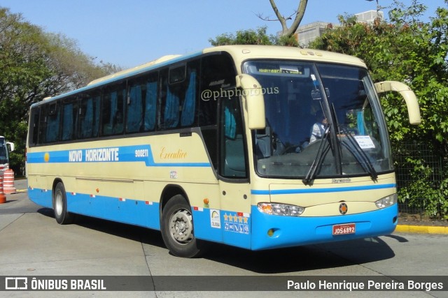 Viação Novo Horizonte 900211 na cidade de São Paulo, São Paulo, Brasil, por Paulo Henrique Pereira Borges. Número da foto: #11154953.