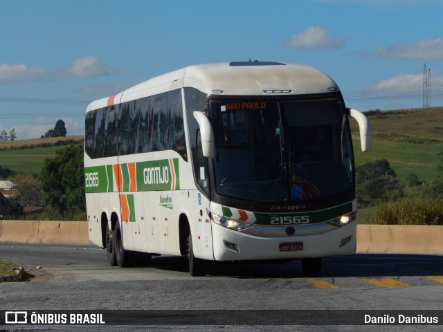 Empresa Gontijo de Transportes 21565 na cidade de São Sebastião da Bela Vista, Minas Gerais, Brasil, por Danilo Danibus. ID da foto: 11154230.