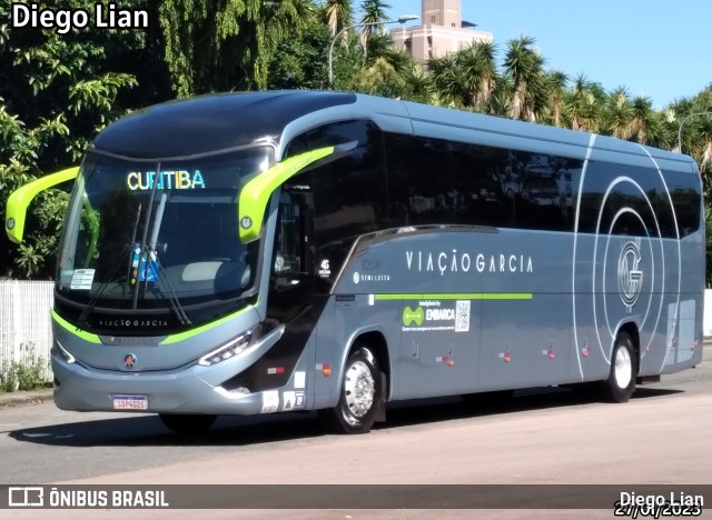 Viação Garcia 82049 na cidade de Curitiba, Paraná, Brasil, por Diego Lian. Número da foto: #11089549.