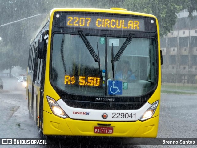Viação Pioneira 229041 na cidade de Brasília, Distrito Federal, Brasil, por Brenno Santos. Número da foto: #11086887.