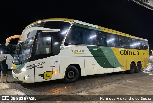 Empresa Gontijo de Transportes 19440 na cidade de Uberlândia, Minas Gerais, Brasil, por Henrique Alexandre de Souza. ID da foto: 11157632.