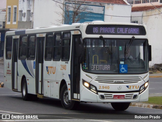 JTU - Jacareí Transporte Urbano 2.940 na cidade de Jacareí, São Paulo, Brasil, por Robson Prado. Número da foto: #11159125.