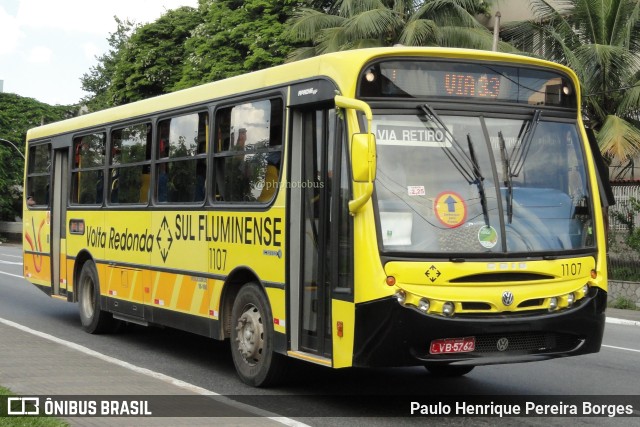 Viação Sul Fluminense 1107 na cidade de Volta Redonda, Rio de Janeiro, Brasil, por Paulo Henrique Pereira Borges. Número da foto: #11159929.