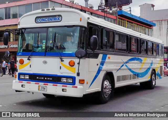 Autobuses sin identificación - Costa Rica 00 na cidade de Catedral, San José, San José, Costa Rica, por Andrés Martínez Rodríguez. Número da foto: #11089833.