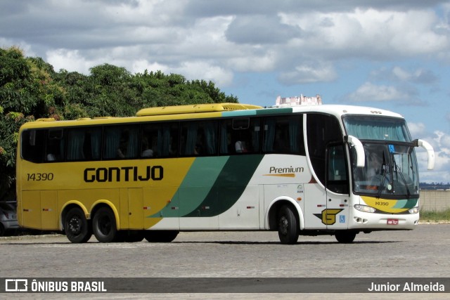 Empresa Gontijo de Transportes 14390 na cidade de Vitória da Conquista, Bahia, Brasil, por Junior Almeida. ID da foto: 11093499.