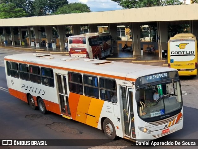 Transportadora Turística Petitto 92520 na cidade de Ribeirão Preto, São Paulo, Brasil, por Daniel Aparecido De Souza. Número da foto: #11096629.