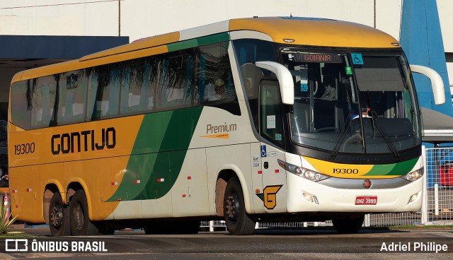 Empresa Gontijo de Transportes 19300 na cidade de Goiânia, Goiás, Brasil, por Adriel Philipe. ID da foto: 11097318.