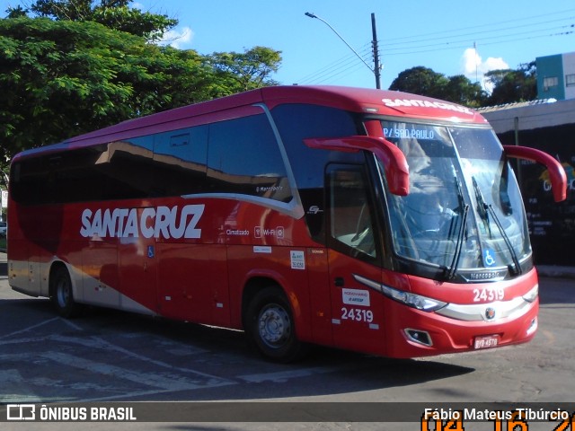 Viação Santa Cruz 24319 na cidade de Três Corações, Minas Gerais, Brasil, por Fábio Mateus Tibúrcio. Número da foto: #11096523.