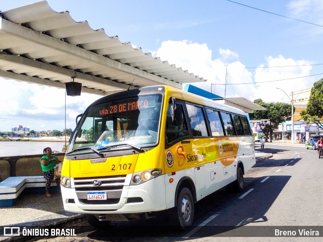 Empresa São Salvador 2 107 na cidade de Campos dos Goytacazes, Rio de Janeiro, Brasil, por Breno Vieira. Número da foto: #11097120.