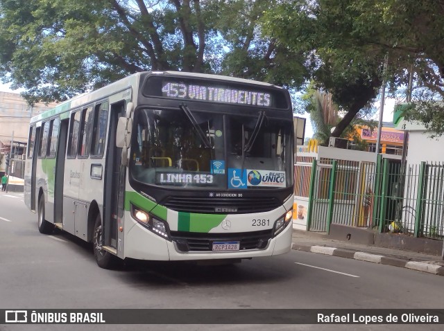 Empresa de Ônibus Vila Galvão 2381 na cidade de Guarulhos, São Paulo, Brasil, por Rafael Lopes de Oliveira. Número da foto: #11099472.
