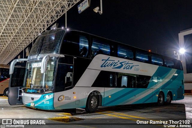 Turistar 3012 na cidade de Querétaro, Querétaro, México, por Omar Ramírez Thor2102. ID da foto: 11098601.