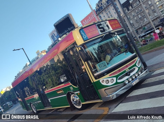 MOCBA - Micro Omnibus Ciudad de Buenos Aires 58 na cidade de Buenos Aires, Argentina, por Luis Alfredo Knuth. ID da foto: 11101467.