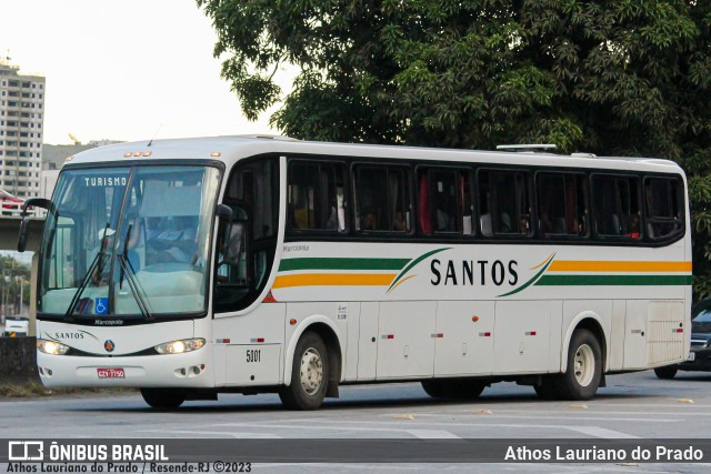 Viação Santos 5001 na cidade de Resende, Rio de Janeiro, Brasil, por Athos Lauriano do Prado. Número da foto: #11103651.