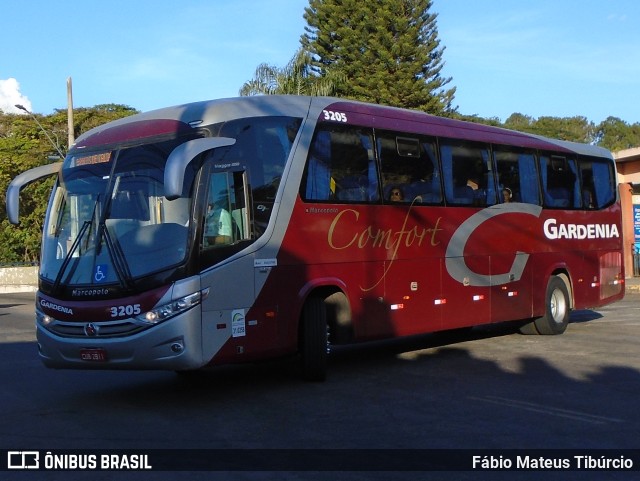 Expresso Gardenia 3205 na cidade de Três Corações, Minas Gerais, Brasil, por Fábio Mateus Tibúrcio. Número da foto: #11161728.